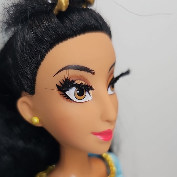 Disney Princess Doll in Blue and Gold Attire - Picture 3 of 6